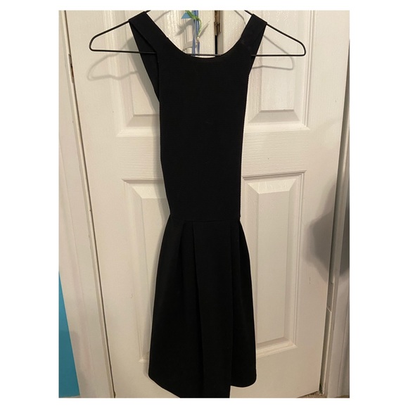 Black formal dress - Picture 1 of 4